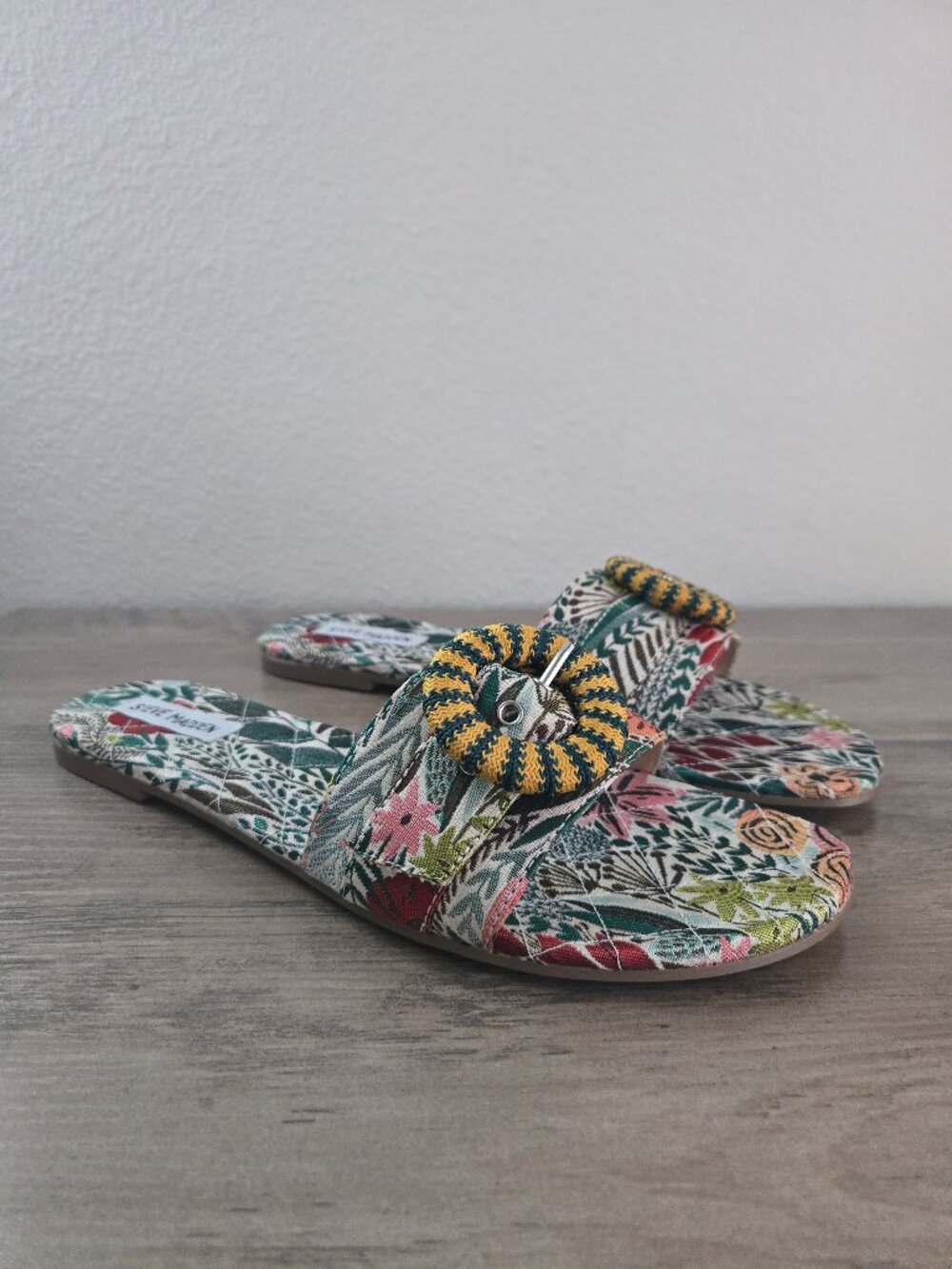 Steve Madden Merla Slide Sandals Green Multi Botanical Floral Size 6.5M